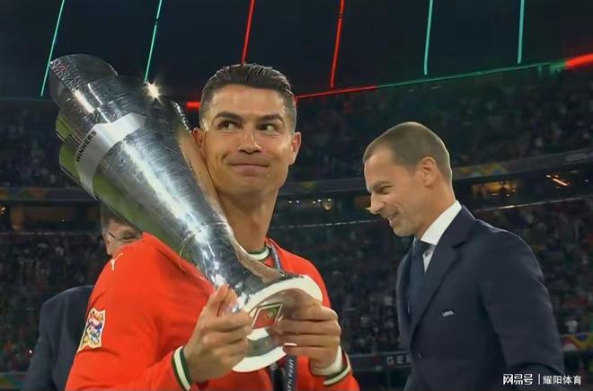 AYX官方直播-葡萄牙战俄罗斯，C罗力争国际比赛胜利的简单介绍