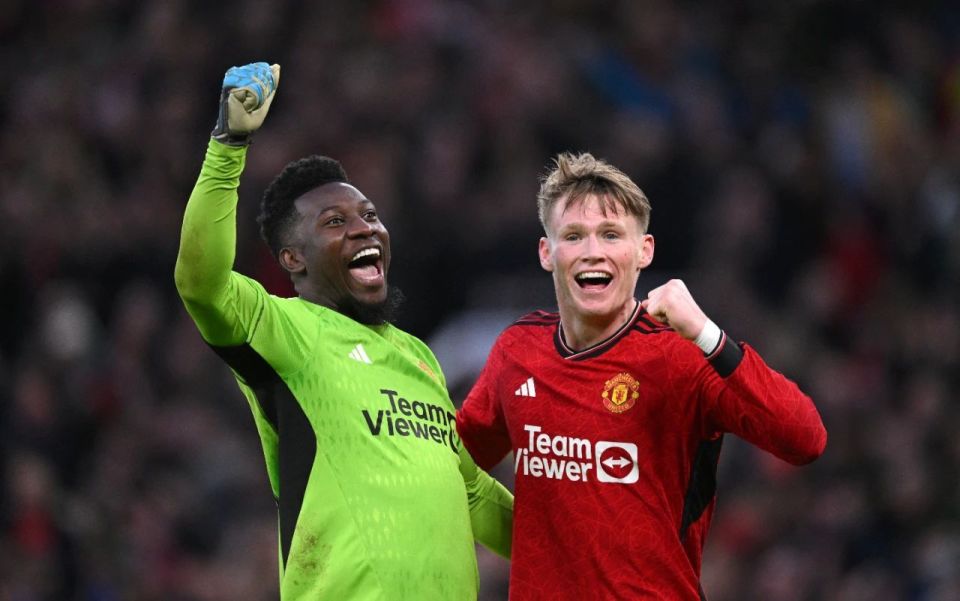 利物浦不敌曼联,遭遇四连败 利物浦不敌曼联,遭遇四连败