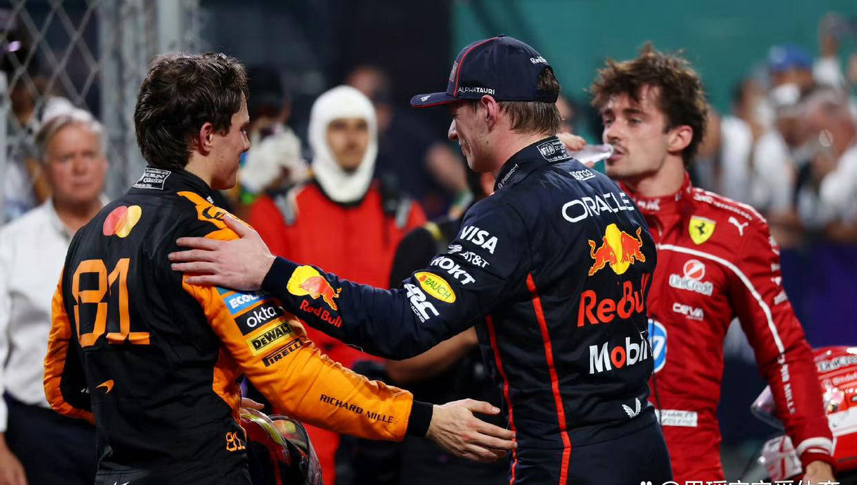 爱游戏tv-雷诺车队翻盘红牛二队，勒克莱尔点燃赛场的简单介绍