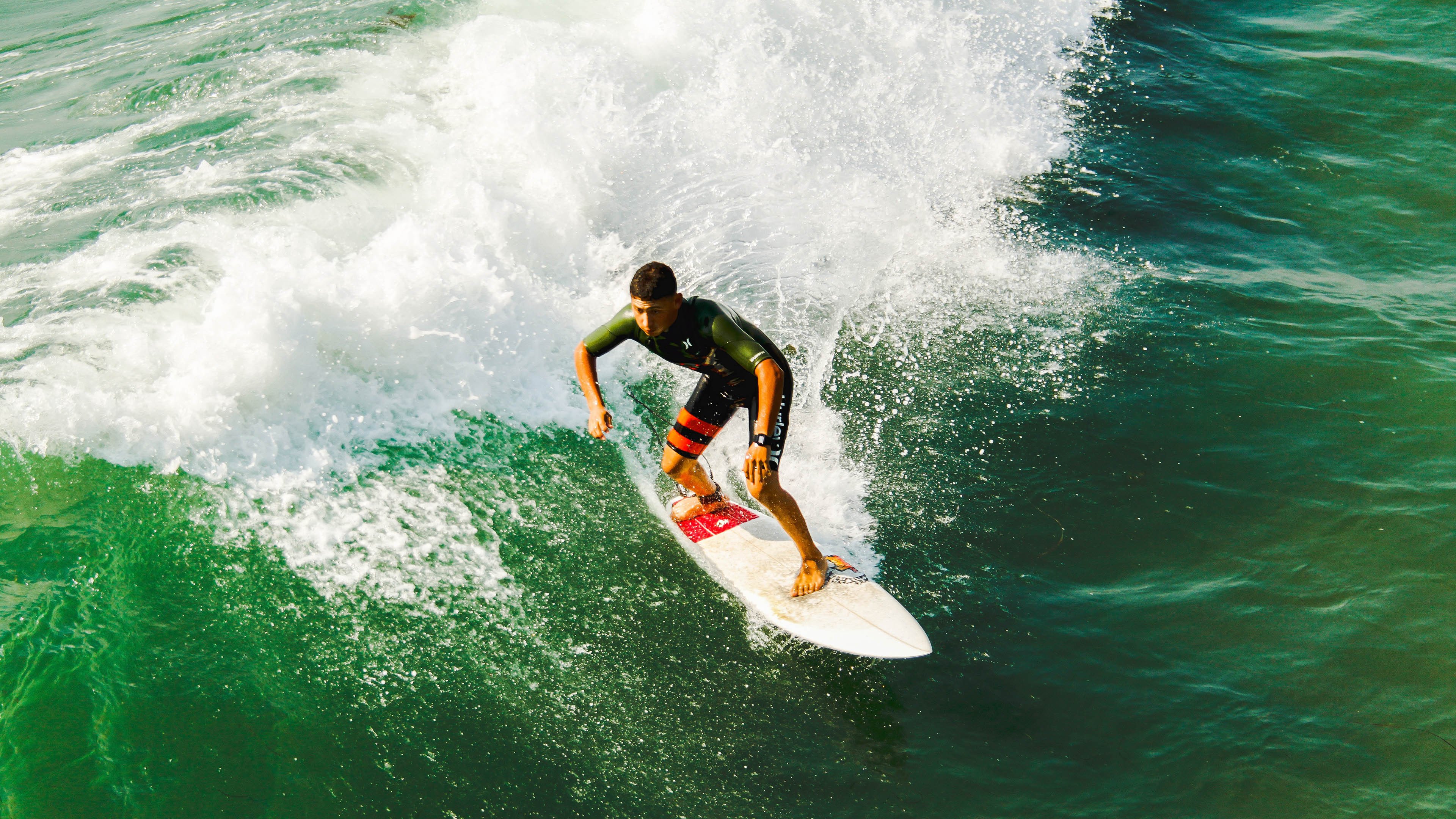 爱游戏下载-奥纳纳神勇封堵，罗马连续得分压制摩洛哥新星
