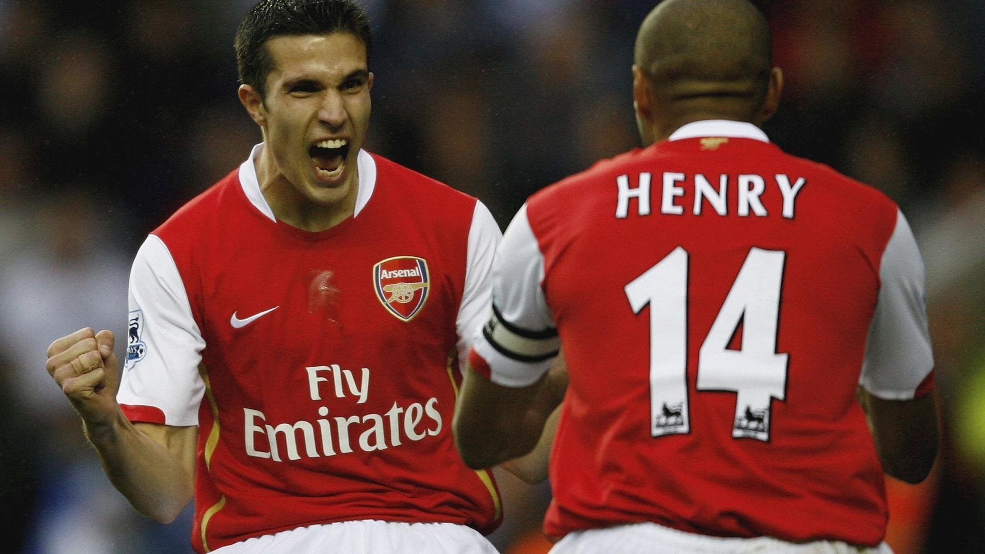 尼斯斩落卡塔尔，苏亚雷斯一锤定音，诠释何为关键先生